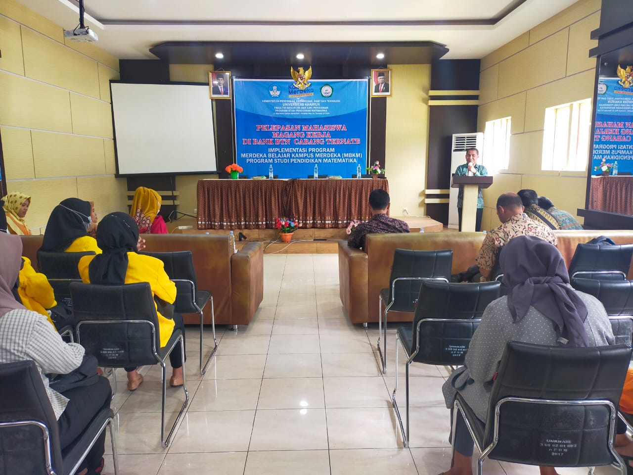 Pelepasan Mahasiswa Kegiatan Magang di Dunia Kerja pada Implementasi Kegiatan MBKM