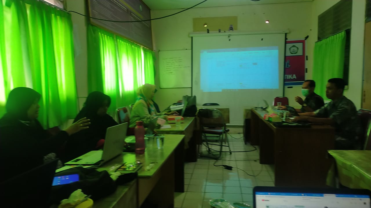 Rapat Kerja Tim Reakreditasi Prodi Pendidikan Matematika